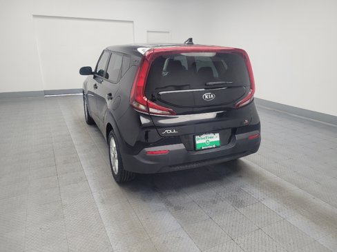 Used 2021 Kia Soul S image 6