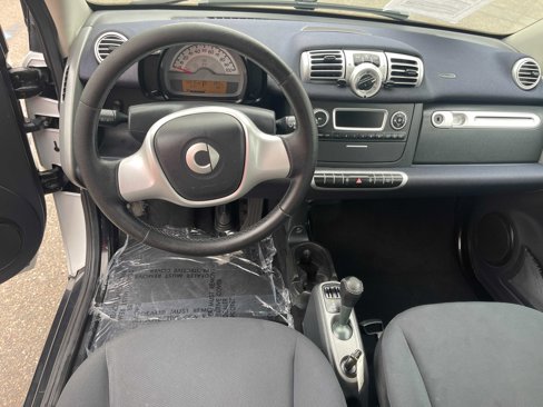 Used 2014 smart fortwo pure image 12