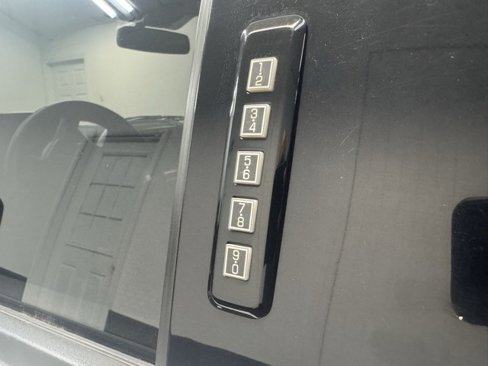 Used 2019 Ford F150 XLT w/ Equipment Group 302A Luxury image 31
