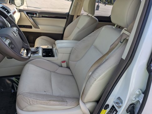 Used 2018 Lexus GX 460 image 19