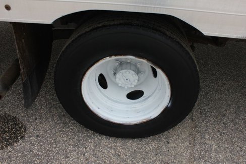 Used 2010 Ford E-350 and Econoline 350 Super Duty image 41