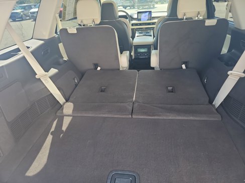 Used 2020 Lincoln Aviator Black Label w/ Dynamic Handling Package image 40