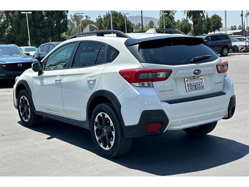 Used 2022 Subaru Crosstrek 2.0i Premium image 4
