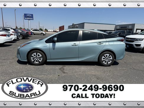 Used 2018 Toyota Prius One image 6
