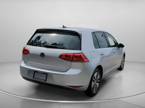 Used 2016 Volkswagen e-Golf SEL Premium image 25