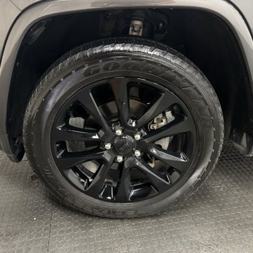 Used 2019 Jeep Grand Cherokee Altitude image 12