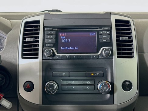 Used 2016 Nissan Frontier SV image 21