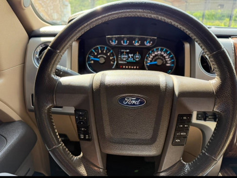 Used 2013 Ford F150 Lariat w/ Mid Equipment Group image 11