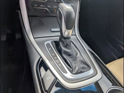 Used 2016 Ford Edge SEL w/ Equipment Group 201A image 14