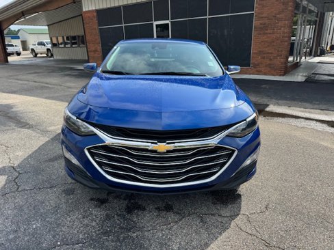 Used 2023 Chevrolet Malibu LT image 3
