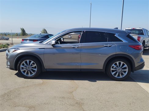 Used 2021 INFINITI QX50 Essential image 4