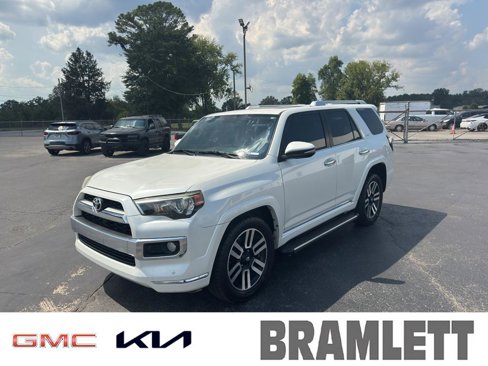 Used 2015 Toyota 4Runner Limited image 1