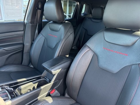 Certified 2024 Jeep Compass Trailhawk w/ Trailhawk Convenience Group image 14