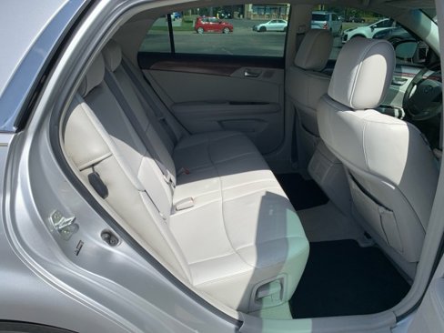 Used 2011 Toyota Avalon Limited image 15