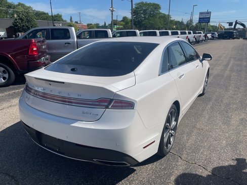 Used 2018 Lincoln MKZ Reserve w/ Magnetic Appearance Package image 9