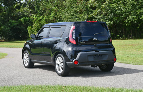 Used 2014 Kia Soul + image 3