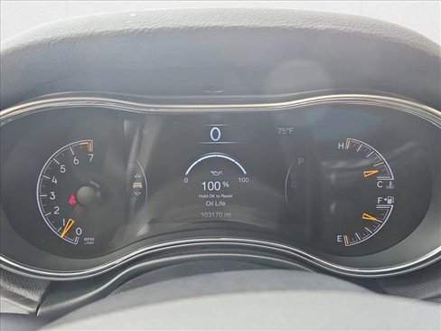 Used 2020 Jeep Grand Cherokee Laredo w/ Security & Convenience Group image 11