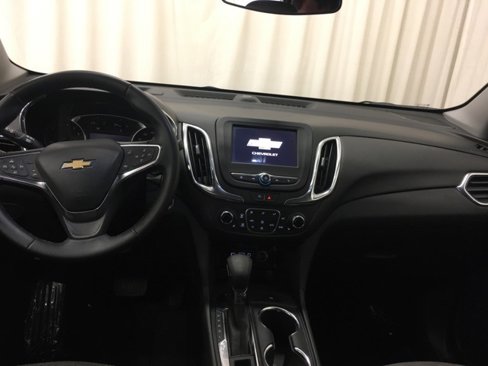 Used 2024 Chevrolet Equinox LT image 18