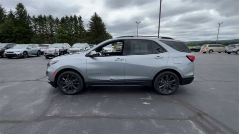 Used 2023 Chevrolet Equinox RS w/ RS Leather Package image 5