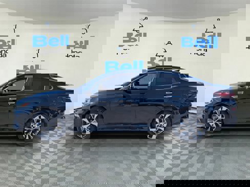 Used 2019 Kia Optima S image 2