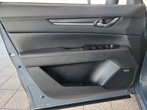 Used 2021 MAZDA CX-5 Carbon Edition image 16