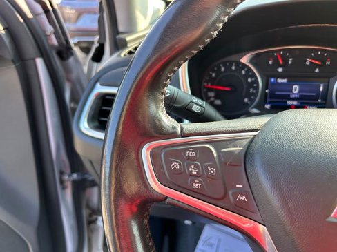 Used 2022 Chevrolet Equinox LT image 16