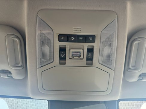 Used 2019 Toyota RAV4 Limited image 35