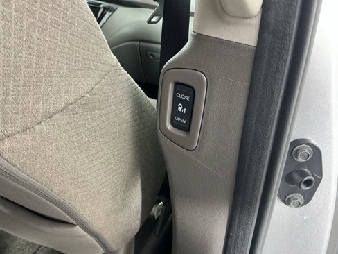 Used 2015 Honda Odyssey EX image 13