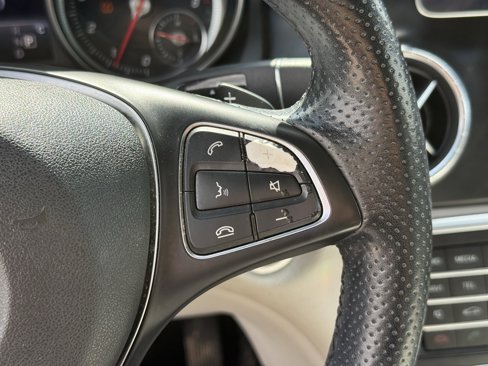 Used 2019 Mercedes-Benz CLA 250 image 17
