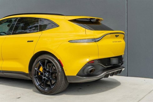 Used 2021 Aston Martin DBX image 20