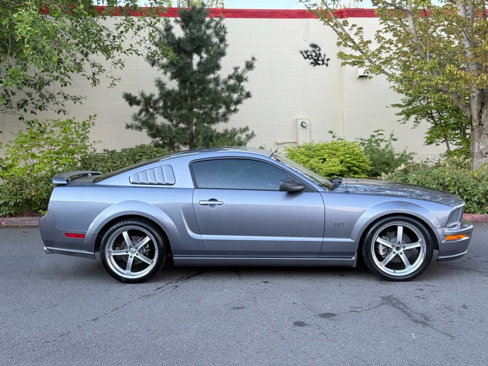 Used 2006 Ford Mustang GT Premium image 5