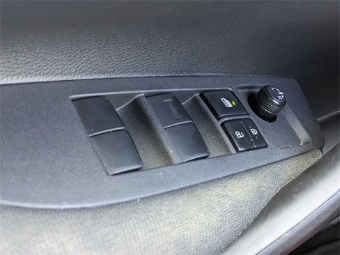 Used 2024 Toyota Corolla LE image 23