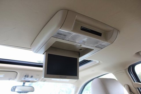 Used 2014 GMC Yukon XL Denali image 43
