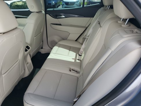 Used 2022 Buick Envision Essence w/ Safety Package image 12