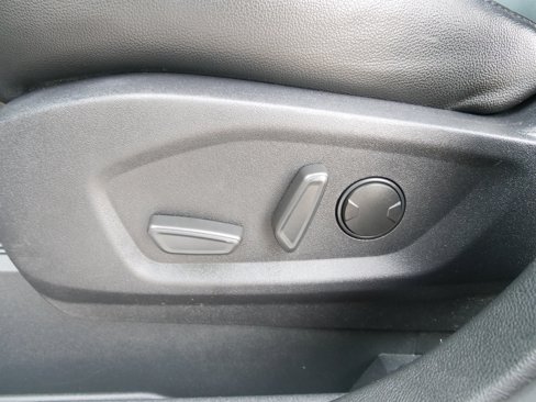 Used 2024 Ford Edge Titanium image 15