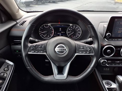 Used 2020 Nissan Sentra SR image 15