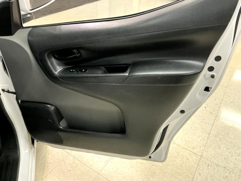 Used 2021 Nissan NV200 SV w/ Back Door Glass Package image 26