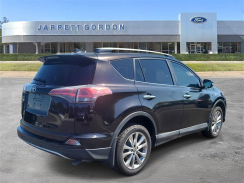 Used 2017 Toyota RAV4 Limited image 4
