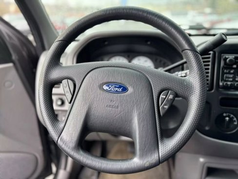 Used 2002 Ford Escape XLT image 11