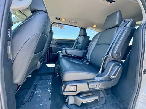Used 2023 Honda Odyssey EX-L image 35