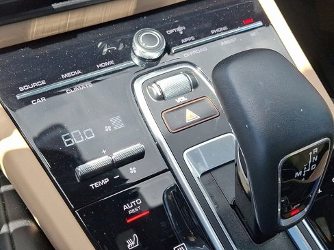 Certified 2022 Porsche Cayenne image 20