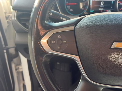 Used 2018 Chevrolet Traverse LT image 16