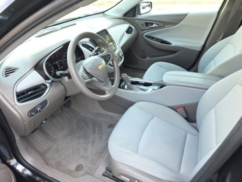 Used 2020 Chevrolet Malibu LT image 6