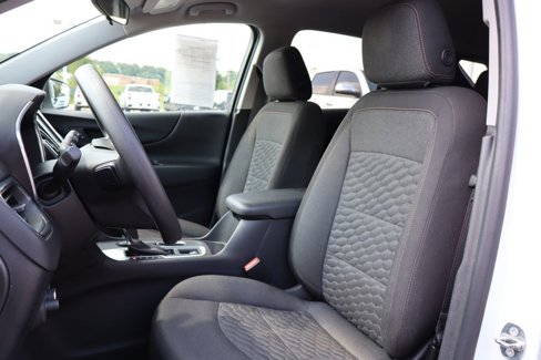 Used 2018 Chevrolet Equinox LT image 8