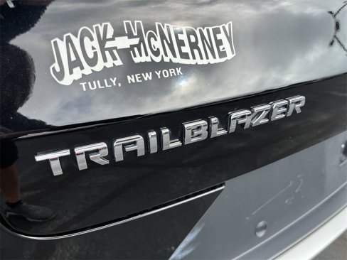 Certified 2022 Chevrolet TrailBlazer LT w/ Convenience Package image 30