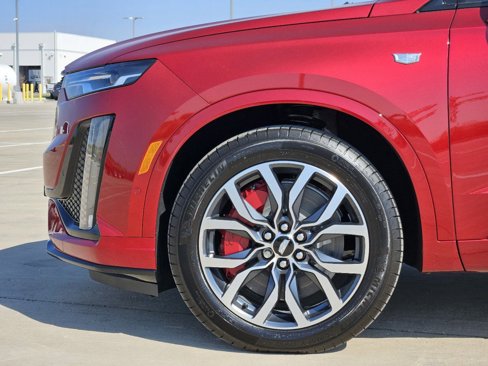 New 2025 Cadillac XT6 Sport w/ Technology Package image 9