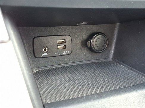 Used 2020 Subaru Forester Premium image 26