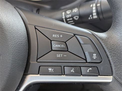 Used 2024 Nissan Sentra SV image 18
