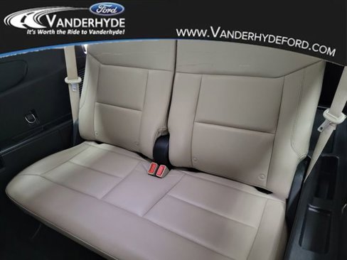 Used 2021 Ford Explorer Limited w/ Equipment Group 301A image 11