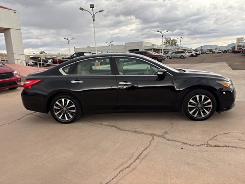 Used 2017 Nissan Altima 2.5 SL image 4